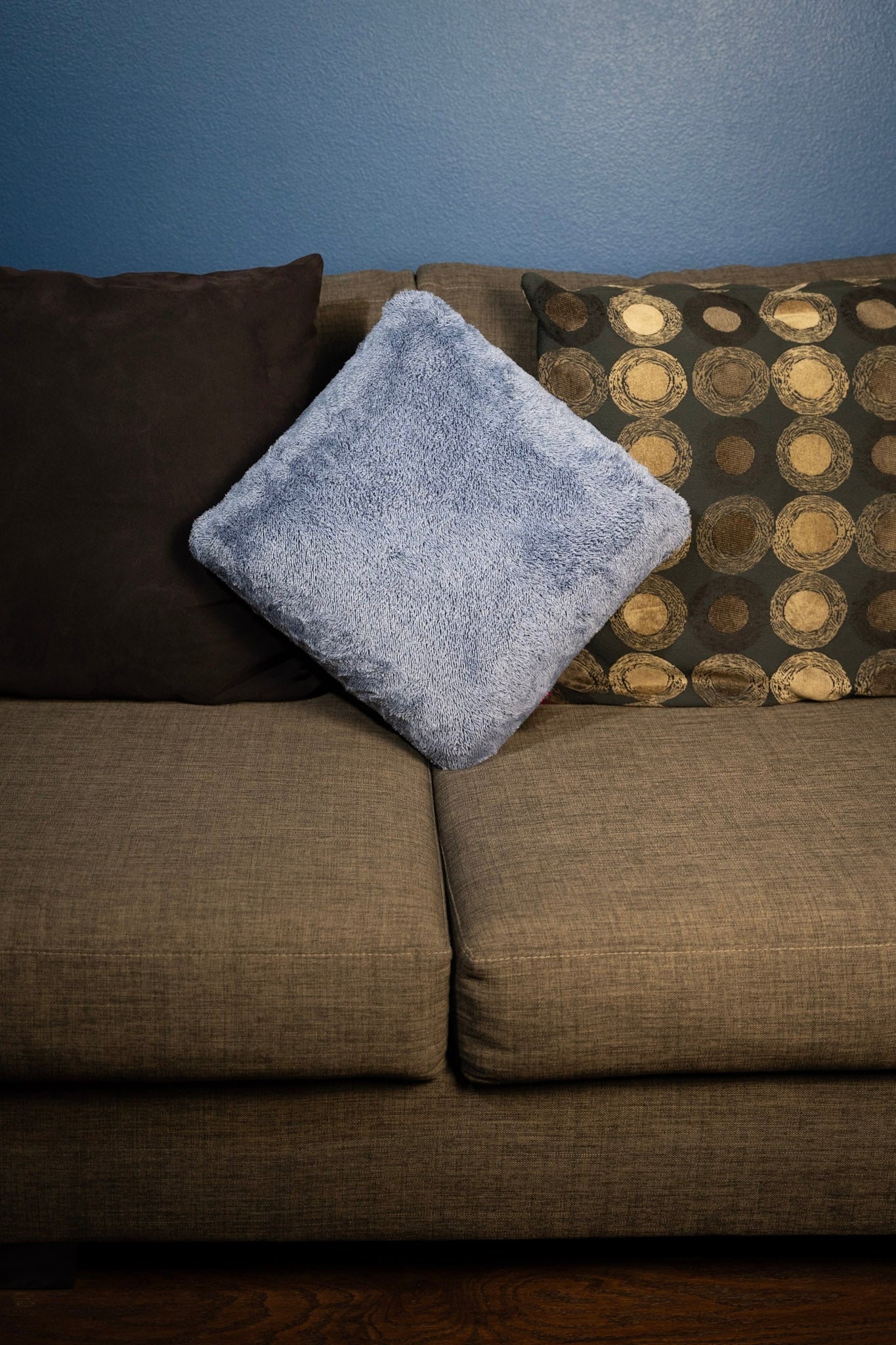 Couch Pillow Cup Holder